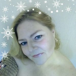 Meet your Posher, Teresa